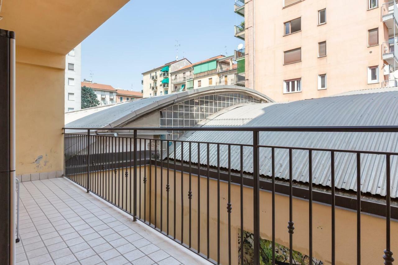 Апартаменты Corsica Huge Terrace Flats Милан Экстерьер фото